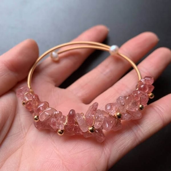 nice handmade Strawberry Quartz Bangle Bracelet