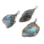 handmade copper Wire Wrapped Labradorite Pendant