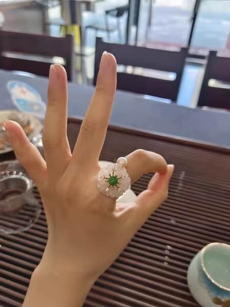 rose quartz silver ring