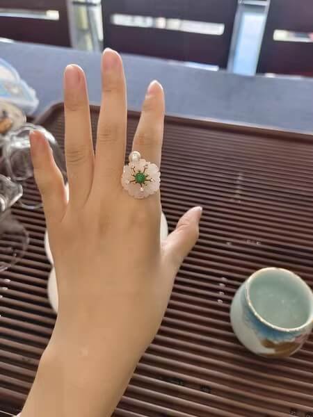 rose quartz silver ring