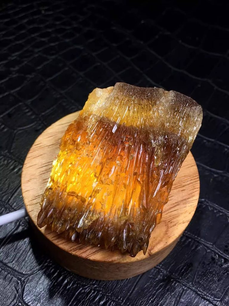 raw amber ffxiv