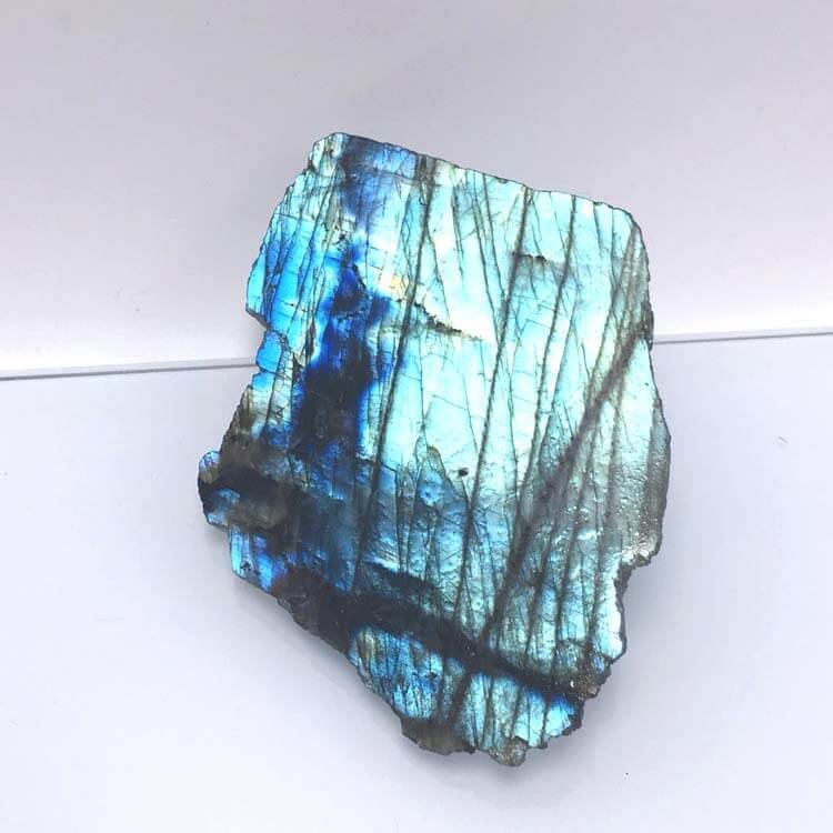 raw labradorite stone